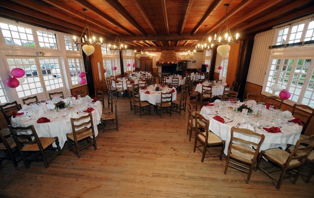 Logis Hotel Restaurant De La Poste Le Mêle-sur-Sarthe Exteriér fotografie